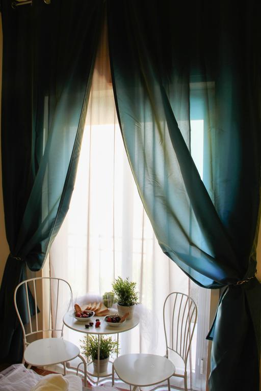 Retro Rooms 切法卢 外观 照片